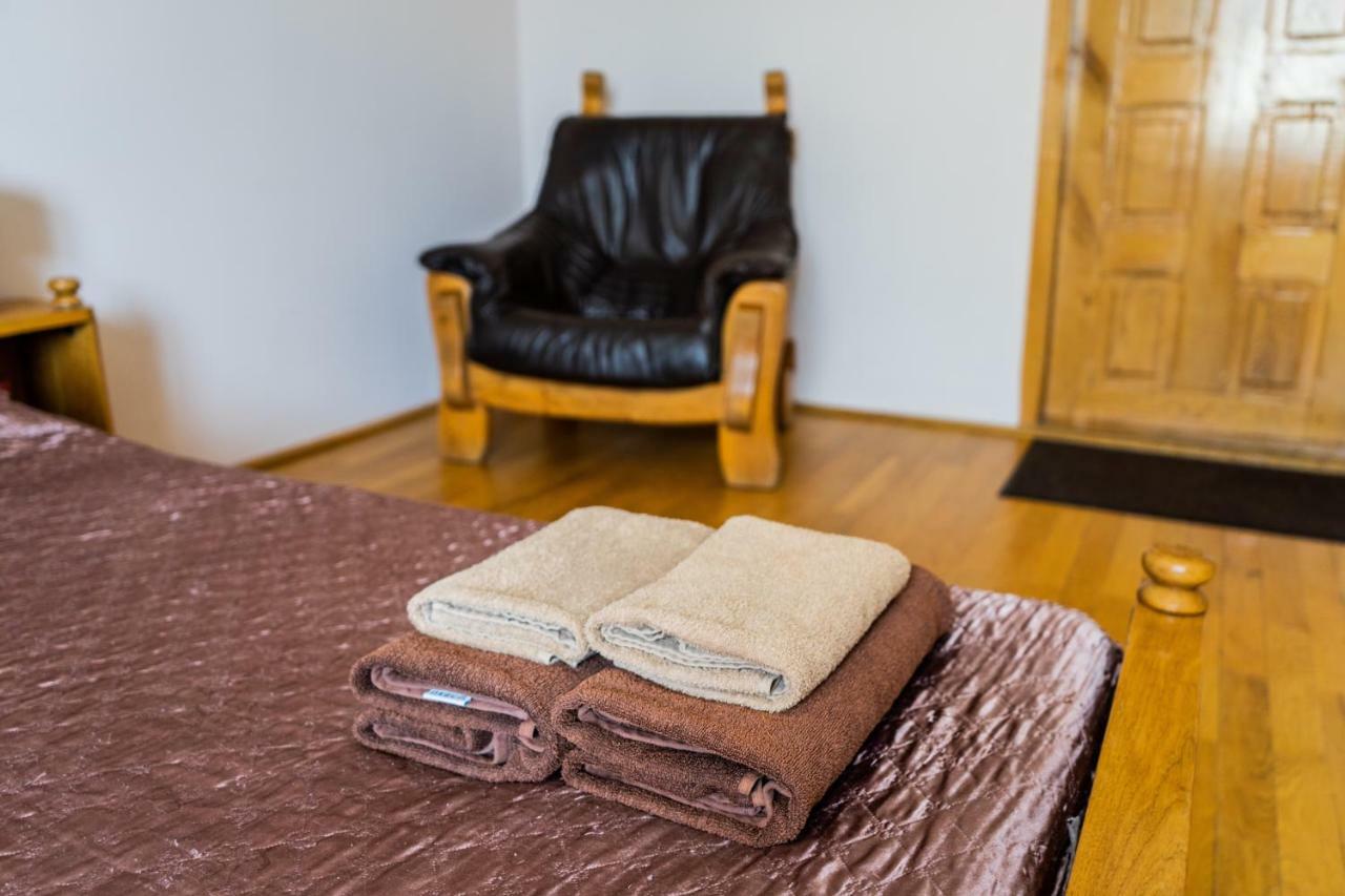 Hostel Villa Roma 리비프 외부 사진