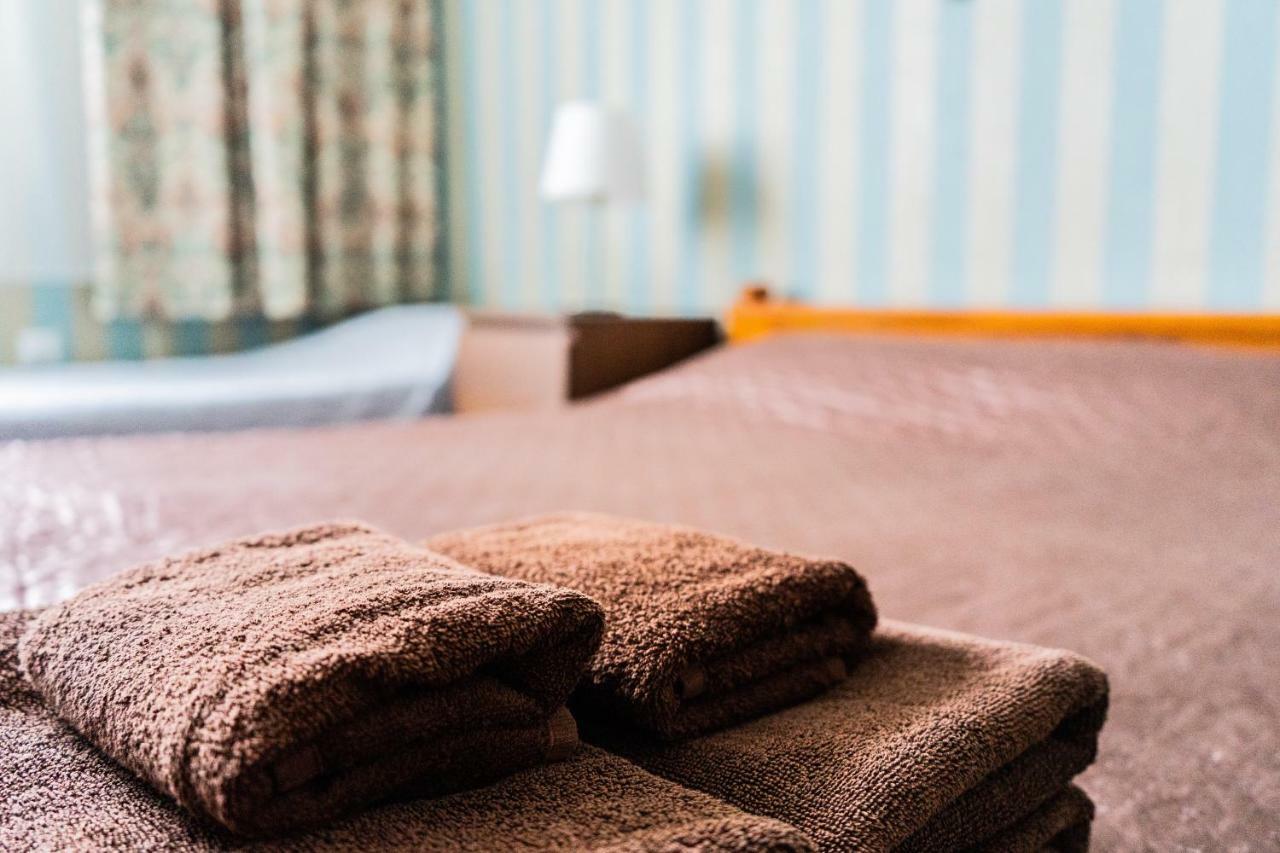 Hostel Villa Roma 리비프 외부 사진