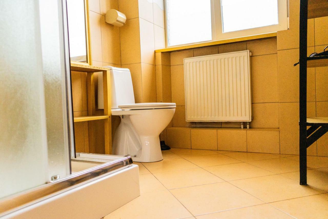 Hostel Villa Roma 리비프 외부 사진