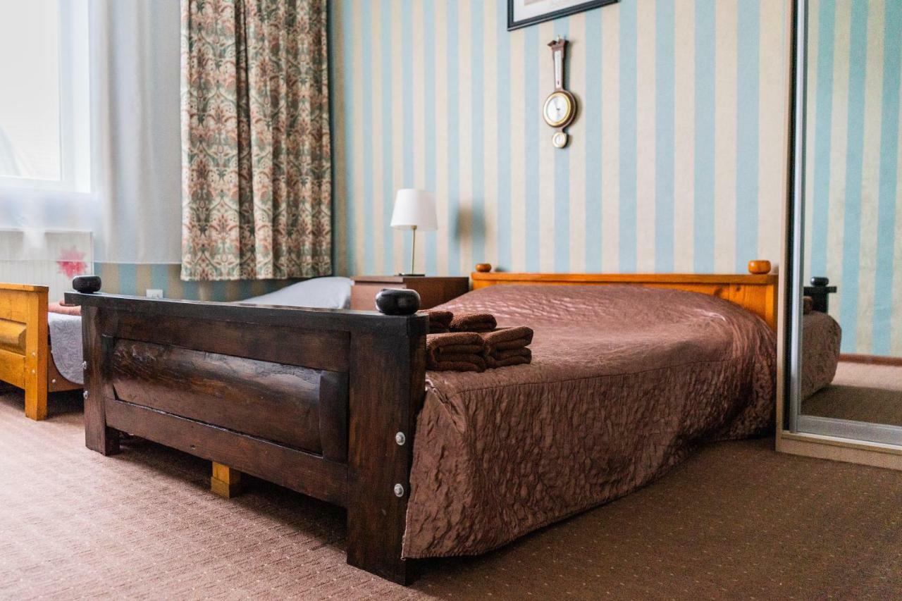 Hostel Villa Roma 리비프 외부 사진